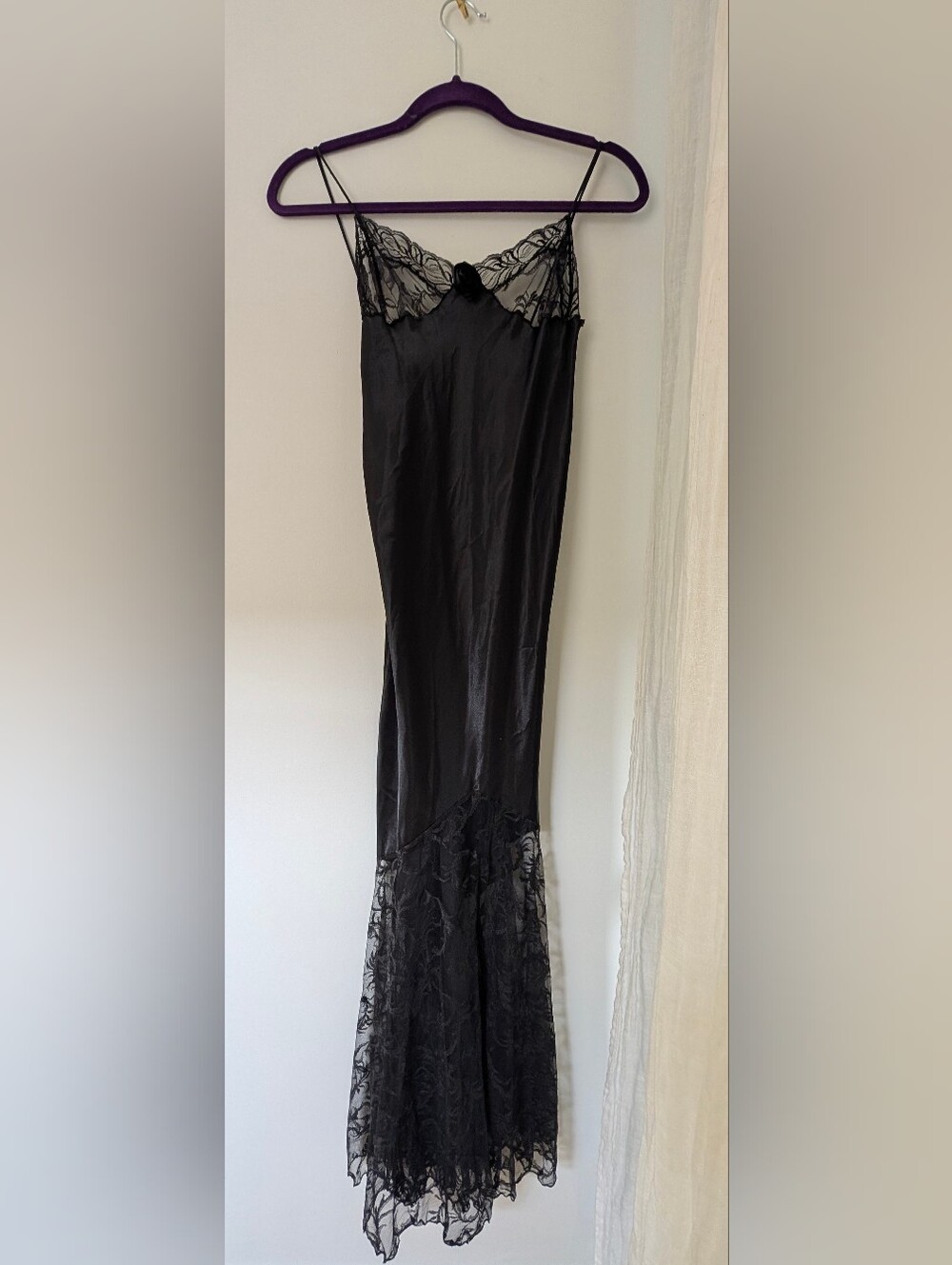 Romantic Old Hollywood Black Lace-Trim Slip Dress Women Intimates & Sleepwear